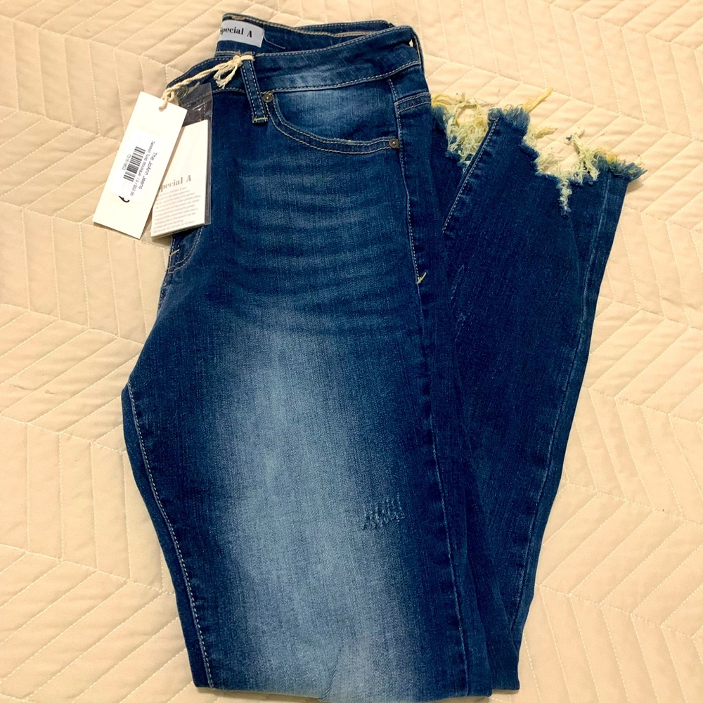 NWT skinny jeans